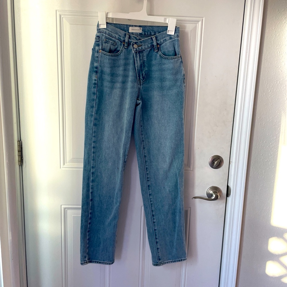 PACSUN High-waisted straight-leg blue denim jeans #highwaistedjeans